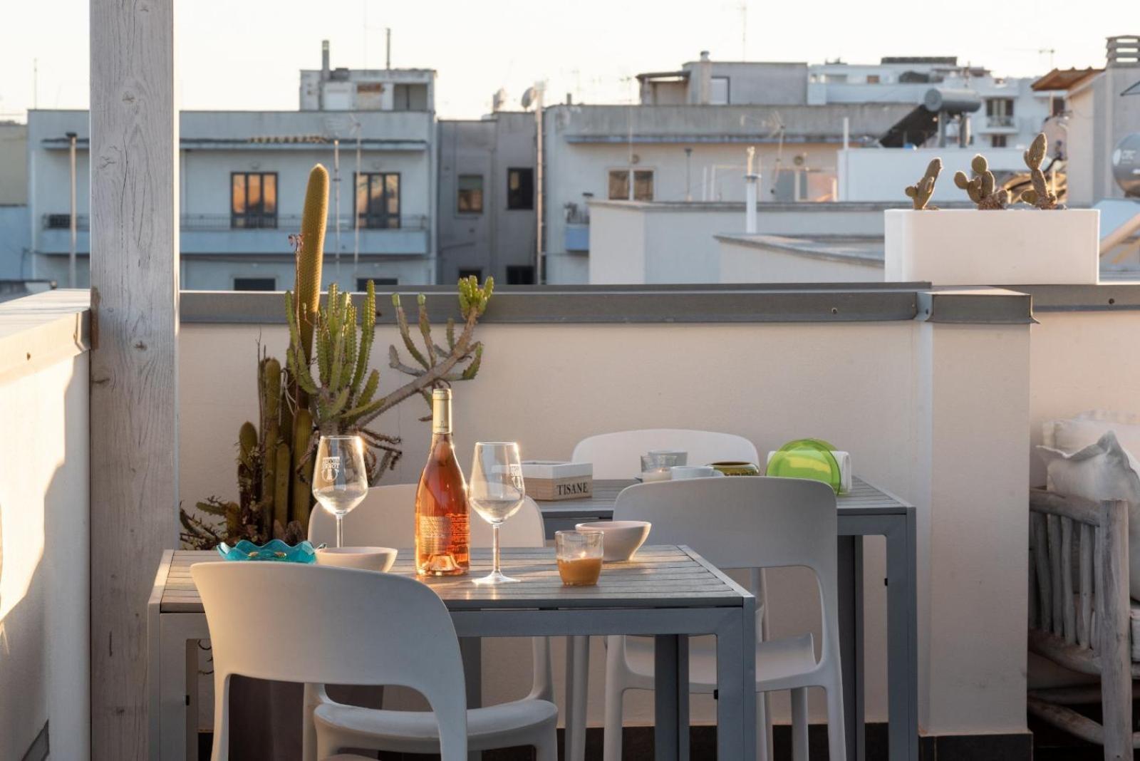 Double Room,1670727604:JPEG